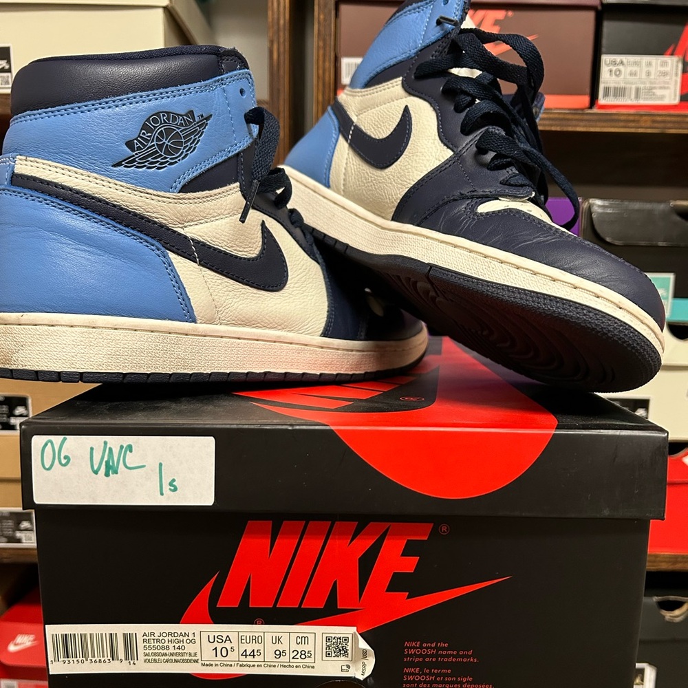 Jordan 1 high OG UNC Obsidian